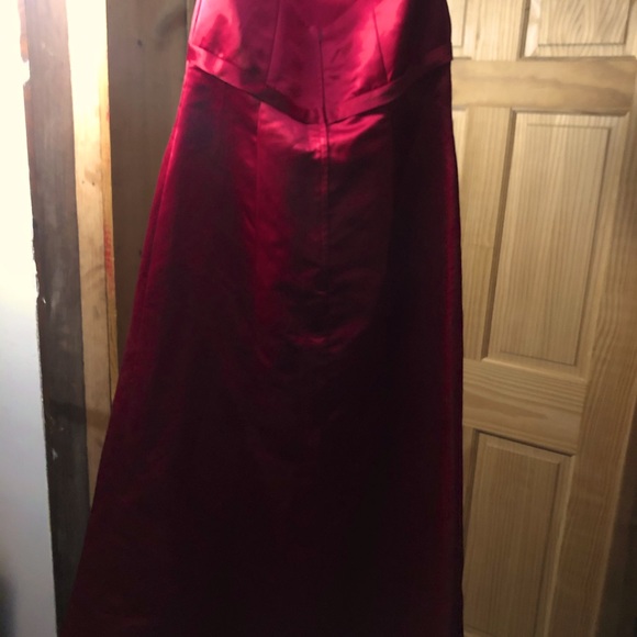 Dress - Picture 2 of 2